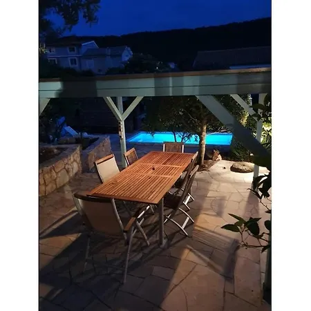 In With Swimming Pool Nyaraló Veli Lošinj