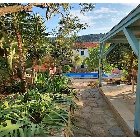 In With Swimming Pool Veli Lošinj